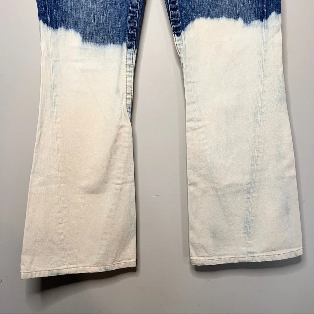 VINTAGE True Religion Two Toned Bootcut Jeans Women’s Size 30 - Picture 4 of 12